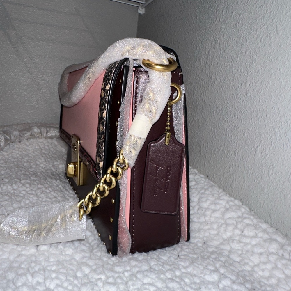 Coach x Jennifer Lopez Hutton Shoulder Bag In Colorblock with Snakeskin Detail - Picture 6 of 10